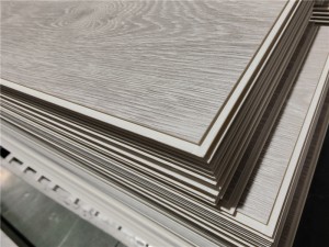 ພື້ນເຮືອນ LVT ທີ່ຫຼູຫຼາ vinyl tile vinyl flooring plank wear resistant PVC SPC vinyl flooring for supermarket use