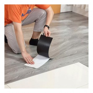 Pabrik Langsung Sade UV Coating Plastic Flooring Self Adhesive LVT Flooring Planks