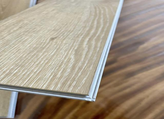 SPC Flooring vs Laminate Flooring: Differences and Connections