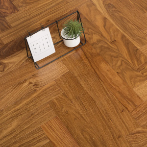 Barato nga Hot Sale Top Quality Solid Waterproof Engineered Timber Laminate Flooring
