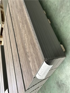 កម្រាលឈើ Vinyl Natural Wood Veneer Rigid SPC Core WSPC Flooring Click VSPC Flooring