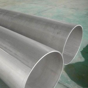 Цена на големо заварени челични цевки отпорни на абење ја прифаќа технологијата на центрифугално лиење