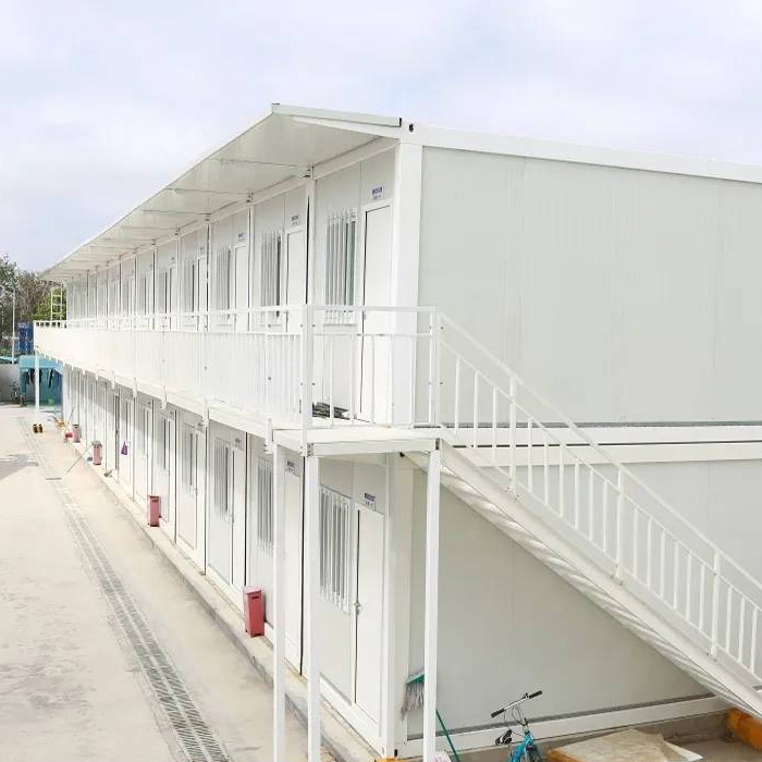 Flat Pack, jeftina, brzo izgrađena kontejnerska kuća za radni logor