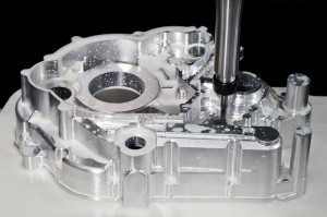 Original Hoobkas Customized Stainless hlau CNC Machining / Tig / Milling / Parts Tsheb / Automotive / Motorcycle / Machine Parts