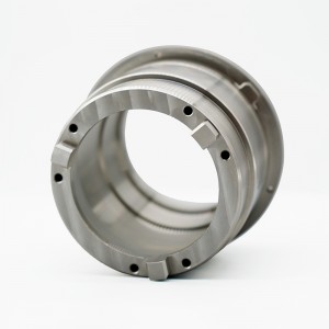 CNC Обработка 304L 316L 904L челични делови Сервисирање прилагодено високопрецизен дел од нерѓосувачки челик за машински додатоци Делови за мотори