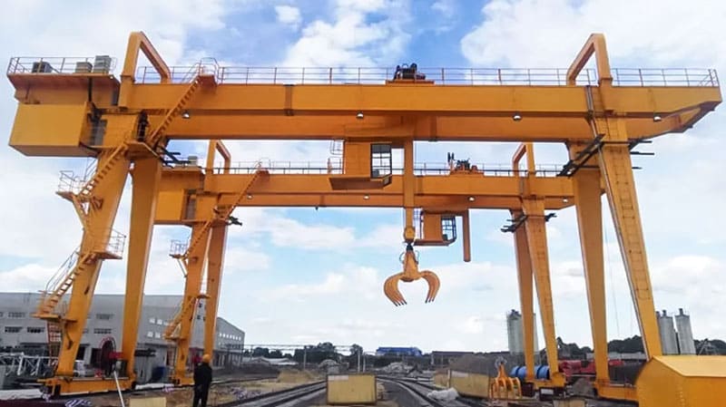 i-double-girder-gantry-crane-with-grab-bucket