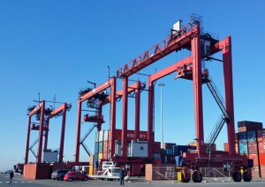 Gummi däck portalkran för containergård och hamn