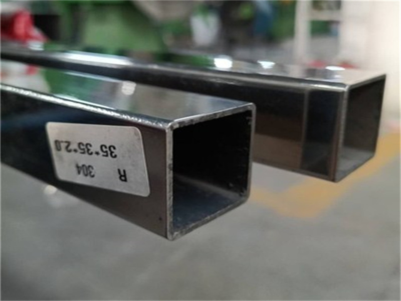 Factory Promotional ASTM Ss 201 304 304L 316 316L 430 Stainless Steel Tube Seamless or Welded Round / Gi ERW Square / Rectangular / Hex / Oval Pipe Price