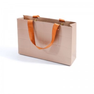 કસ્ટમ લક્ઝરી ક્લોથ્સ સ્ટોર રિટેલ પેકેજિંગ ગિફ્ટ કેરી બેગ્સ બુટિક શોપિંગ પેપર બેગ તમારા પોતાના લોગો સાથે