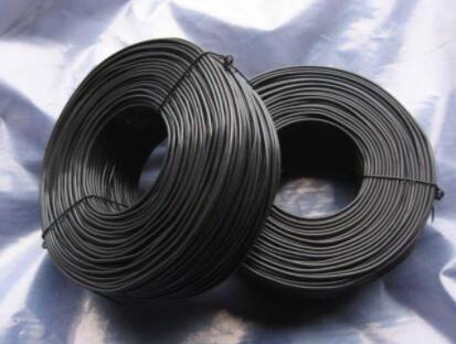 Karakteristika og anvendelser af galvaniseret sort tråd