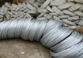 Precautions for the use of large coils of galvanized wire