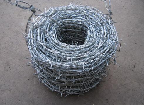 Mali ang espasyo sa pagitan ng mga katabing cable installation