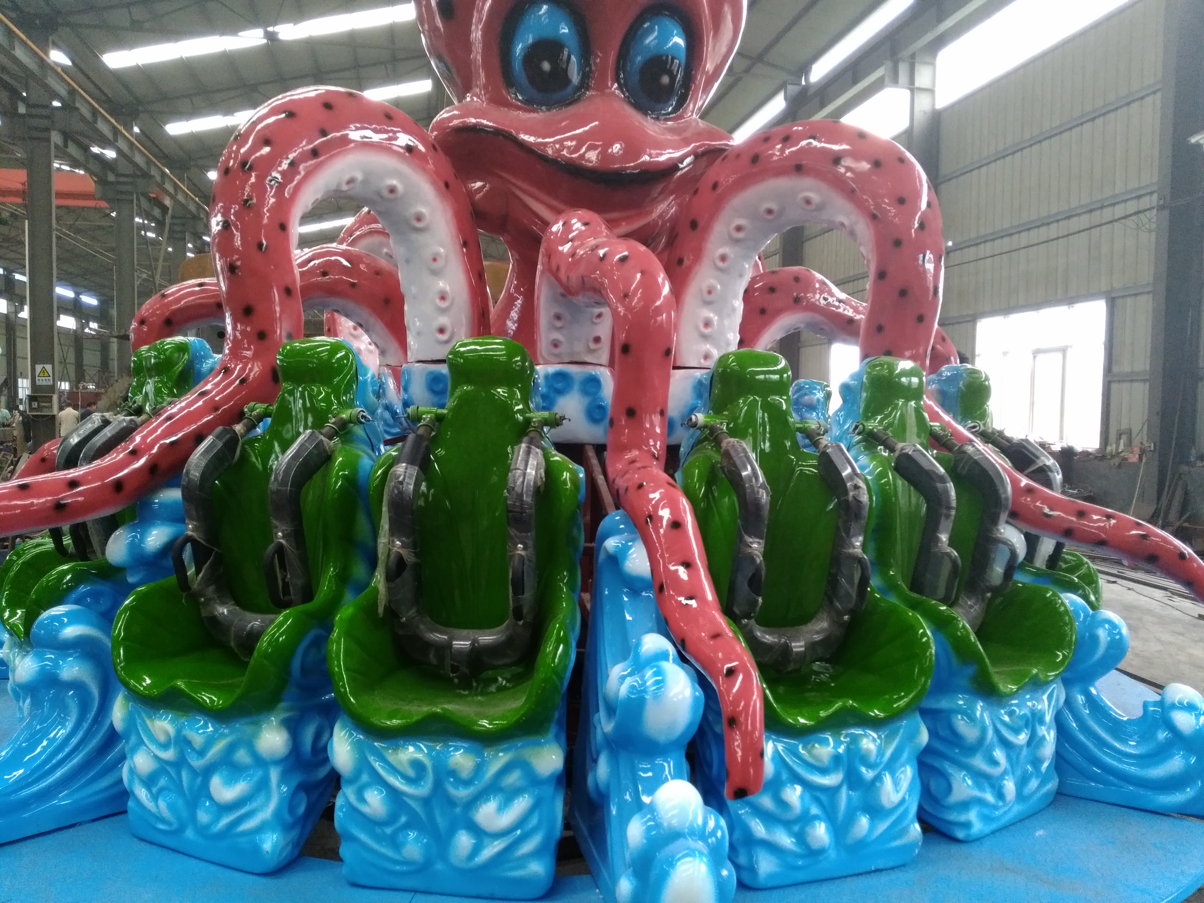 Okwu Mmalite nke Spinning Octopus