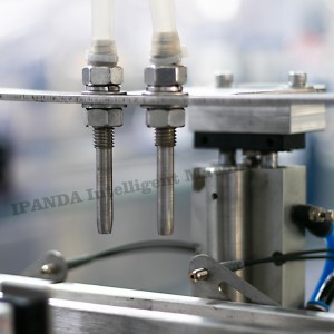 1/2/4 nozzles Essential oil filling capping machine