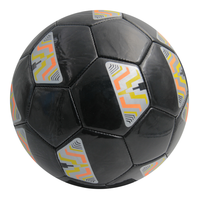 Soccer Ball–Factory price OEM නිල ප්‍රමාණයේ එළිමහන් වැඩිහිටියන් නව යොවුන් තරඟ පුහුණුව සඳහා ව්‍යායාම භාවිතා කරයි