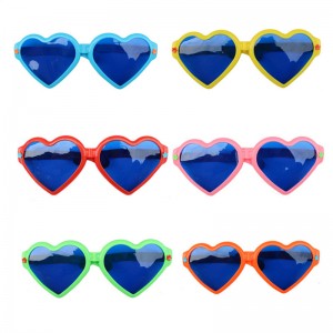 2021 New Design Kids Glasses Special Lenses Peach Heart Effect Diffraction Boys And Girls glasses Heart Shape Gunglasses