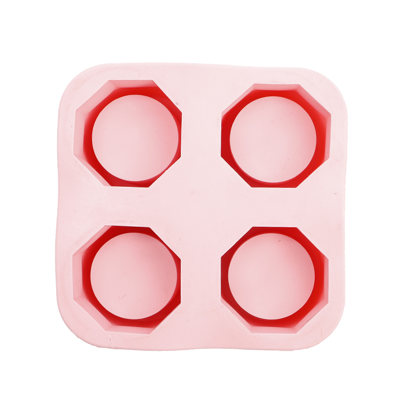 4 Cubes Fe'avea'i ma Spill-resistant Mo Cocktail Whiskey Silicone Ice Cube Tray