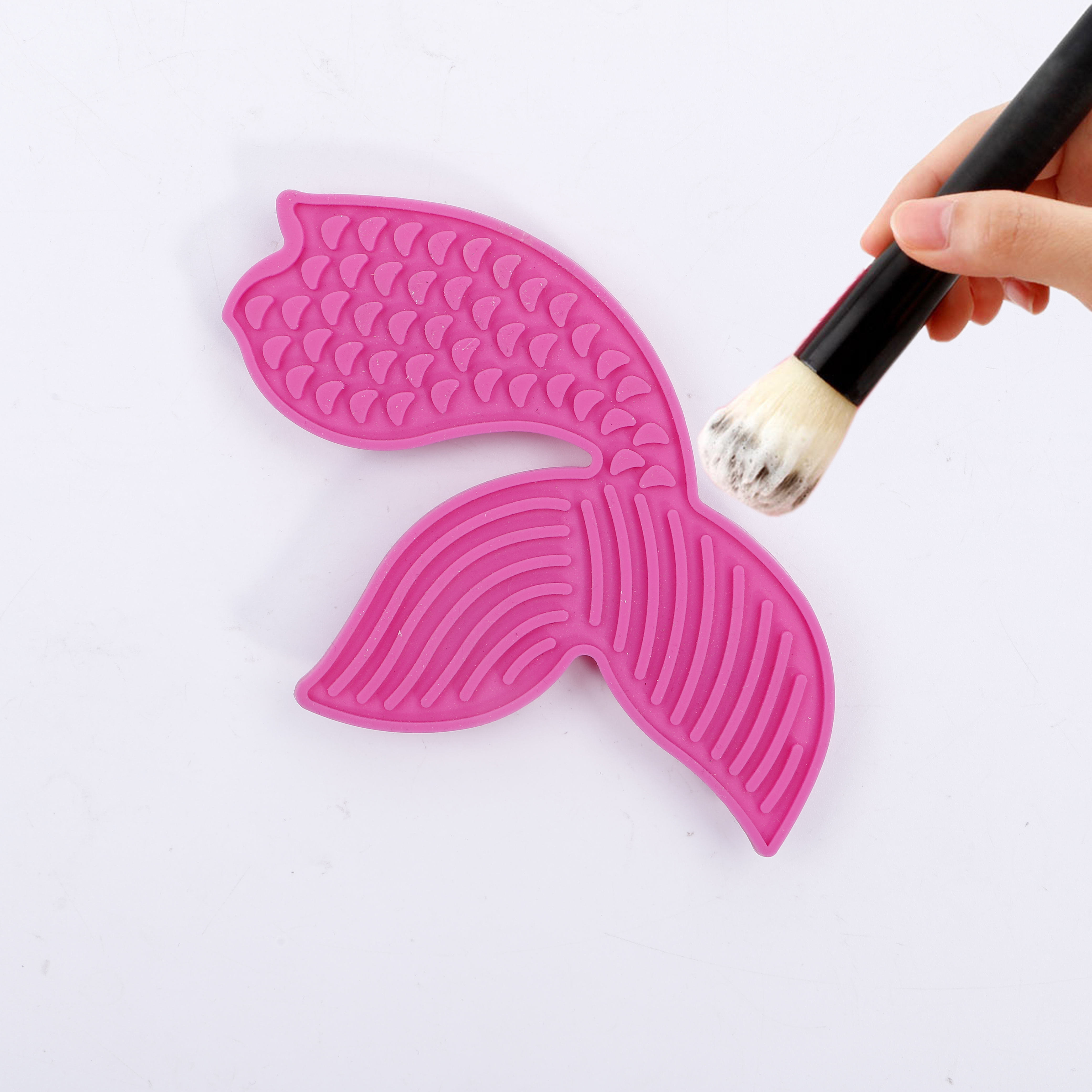 Четки за почистване на цветове, силиконова подложка, почистваща подложка за четка за грим с рибя опашка