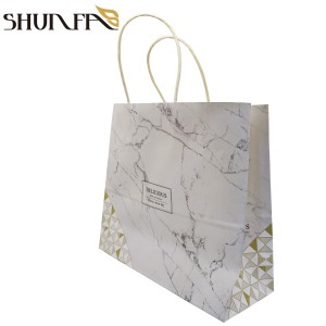 Velkoobchodní taška do ruky z bílého kraftového papíru Vlastní dárková nákupní taška s uchem