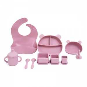 Wholesale baby feeding set soft spoon Food grade safe non-slip Silicone Baby Feeding tableware Set para sa mga bata