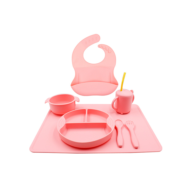 Bag-ong Pag-abot Eco-friendly Non-toxic Strong Suction Bowl Spoon Set Feeding Bib Baby Silicone Bowl And Plate