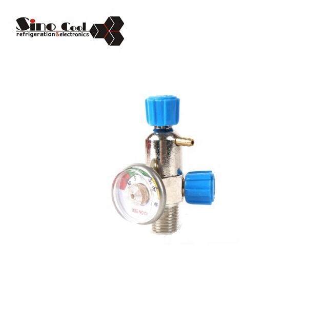 High pressure oxygen cylinder valve