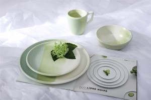 Kualitas luhur Porselen Dinnerware Set, Warna-glazed