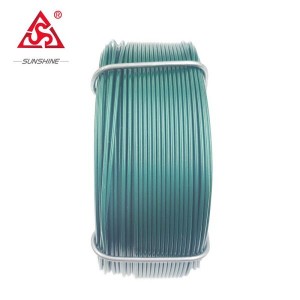Uobičajene boje dostupne za PVC obloženu žicu su zelena i crna