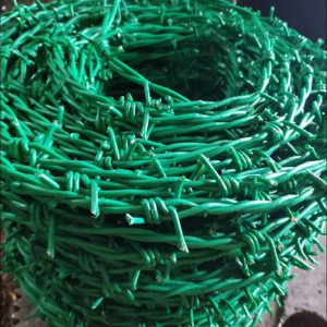 Fío de ferro de púas revestido de PVC de cor verde