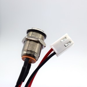 12V fém gombos kapcsoló rögzítési nyílása 12mm piros és fekete kábelköteggel 10cm