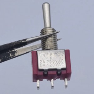 2A 250V 3pin MTS-123 switch sakedapan (ON)-OFF-(ON) jeung panutup waterproof