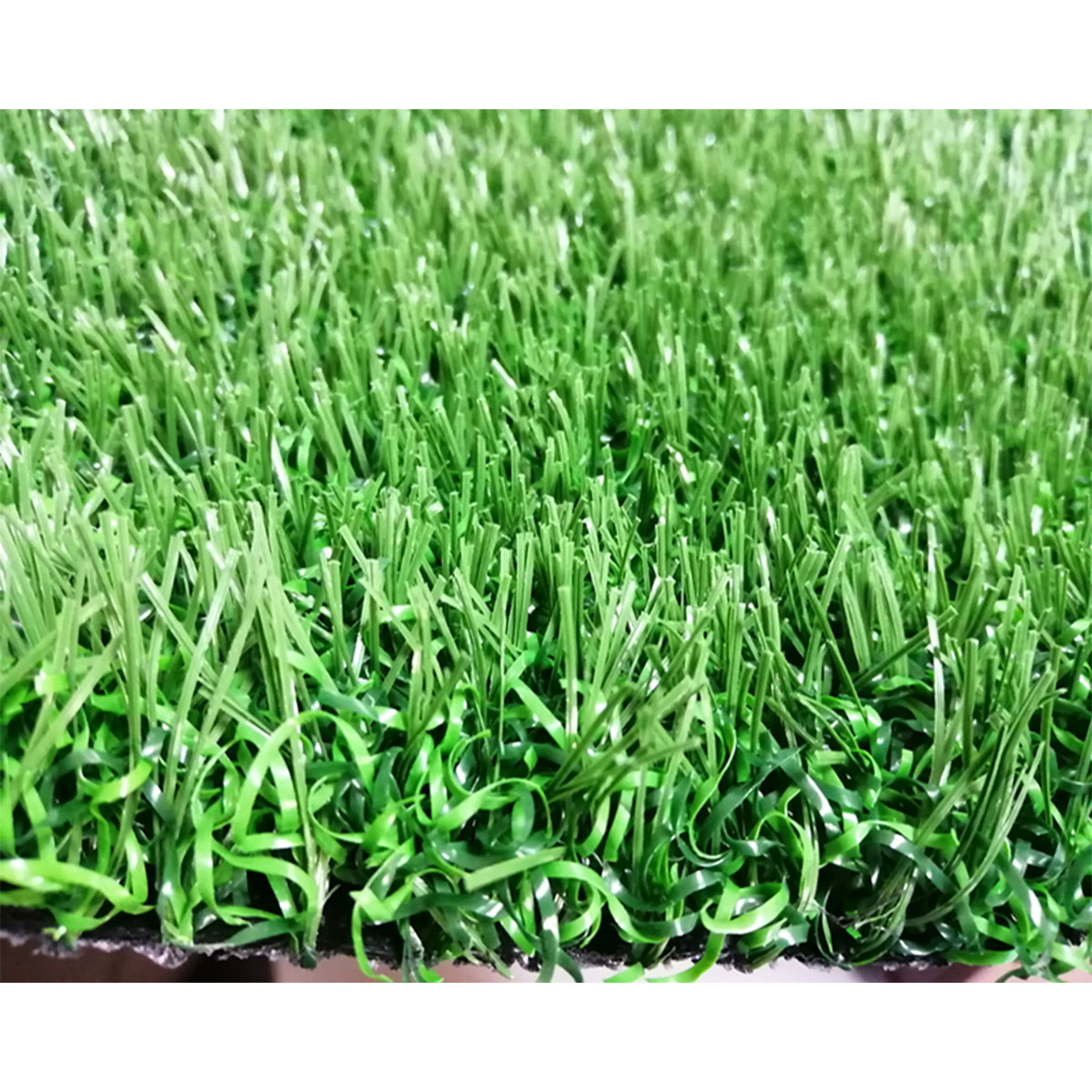 Why We Don’t Recommend Artificial Grass for Most People | Reviews by Wirecutter