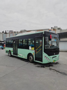 Autobus elektrik i pastër Dongfeng 8 metra me energji të re, me 54/23 pasagjerë, 128 gradë dhe 225 gradë bateri, makinë të përdorur, autobus pasagjerësh, autobus elektrik të pastër
