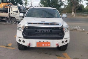 רכב יד שנייה טויוטה טונדרה טנדר 5.7L דגם 2014