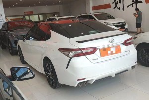 Кулланылган Toyota Toyota Camry Basic Trim Level Sedan 2018 моделе