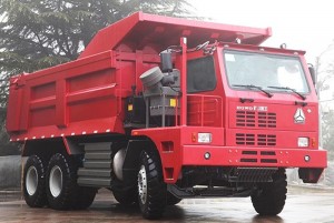 Најквалитетнији кинески половни камион са добром ценом за Африку Синотрук ХОВО 6*4 и 8*4 371ХП-375ХП Тракторски камион 10 точкова 12 точкова половни кипер