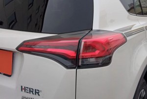 Car Toyota Rav4 2.5L 2018 Modela Bikaranîn bi Bihayê Baştirîn