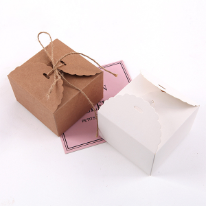 2023 Custom wholesale Wedding Party Favor Kraft Paper Folding Gift Box Candy Gift Boxes with Supply Accessories