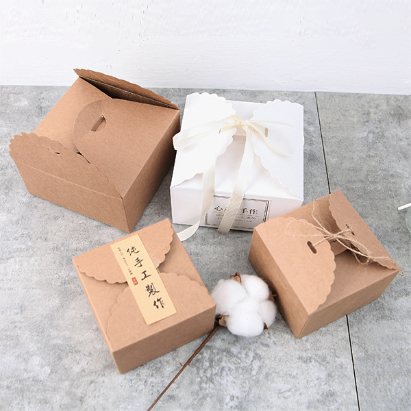 2023 စိတ်ကြိုက်လက်ကားမင်္ဂလာပွဲအတွက် နှစ်သက်ရာ Kraft Paper Folding Gift Box သကြားလုံး လက်ဆောင်သေတ္တာများ