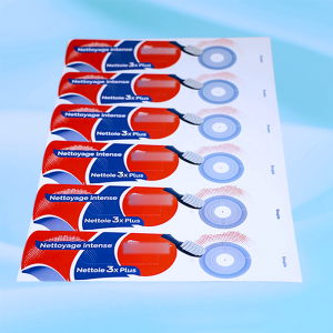 China Factory Direct Die Cutting Packaging Card med hängande vit kartongpapper Blister Card