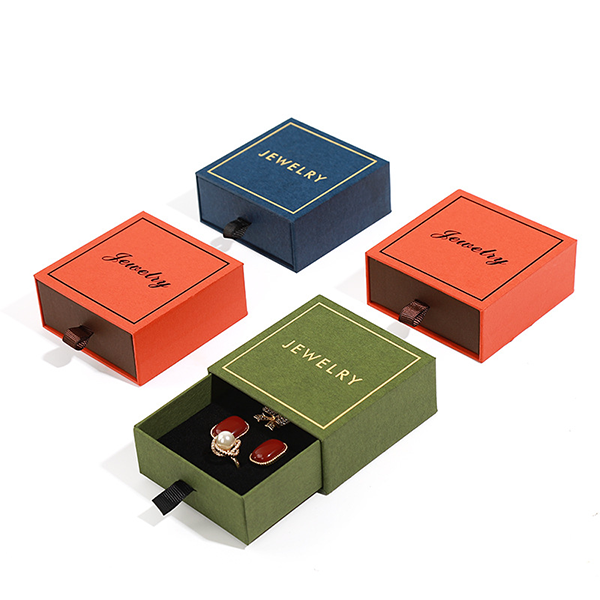 2022 China FTY Custom Luxury Hot Stamping puti nga giimprinta nga Drawer Sliding satin Jewelry packaging gift Box