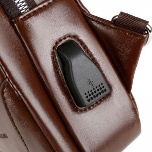 The new USB simple casual men’s chest bag fashionable high-end one-shoulder messenger bag suitable for camping, hiking, travel