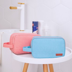 Multifunctional double zipper opening and closing toiletry storage bag Waterproof nylon travel cosmetic storage bag