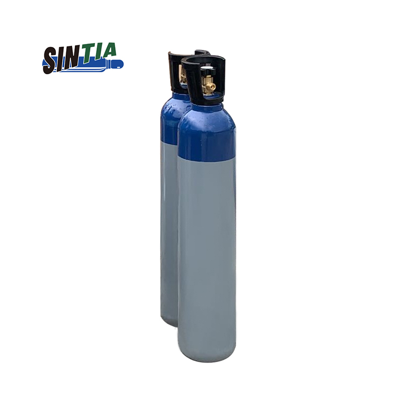 Prácticos cilindros de gas de 13,4 l para el almacenamiento de gases medicinales