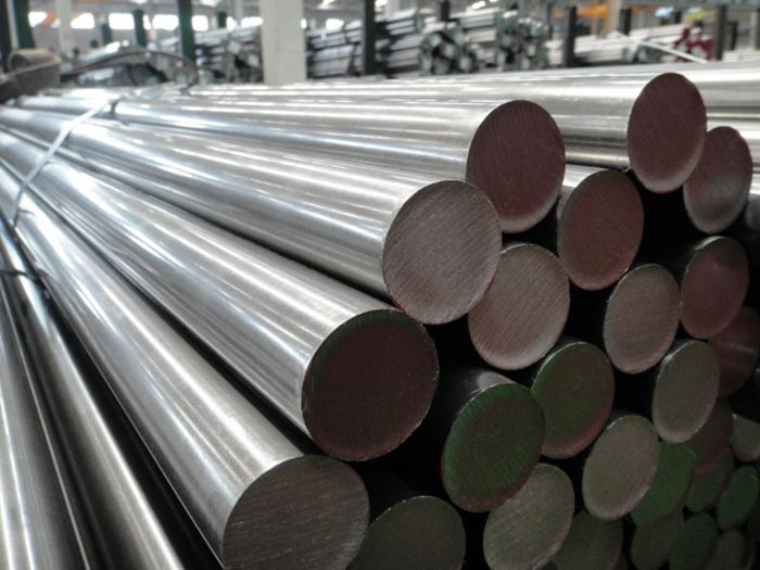 What are the differences between stainless steel bar 304 and 303?