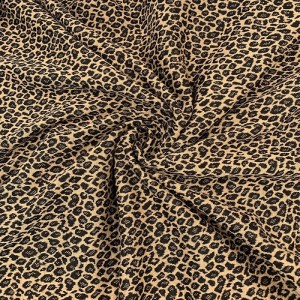 Estampado de leopardo personalizado de fábrica, tejido Jacquard teñido en hilo 98%Poliéster, 2%Spandex 260GSM, tejido para vestido, suéter