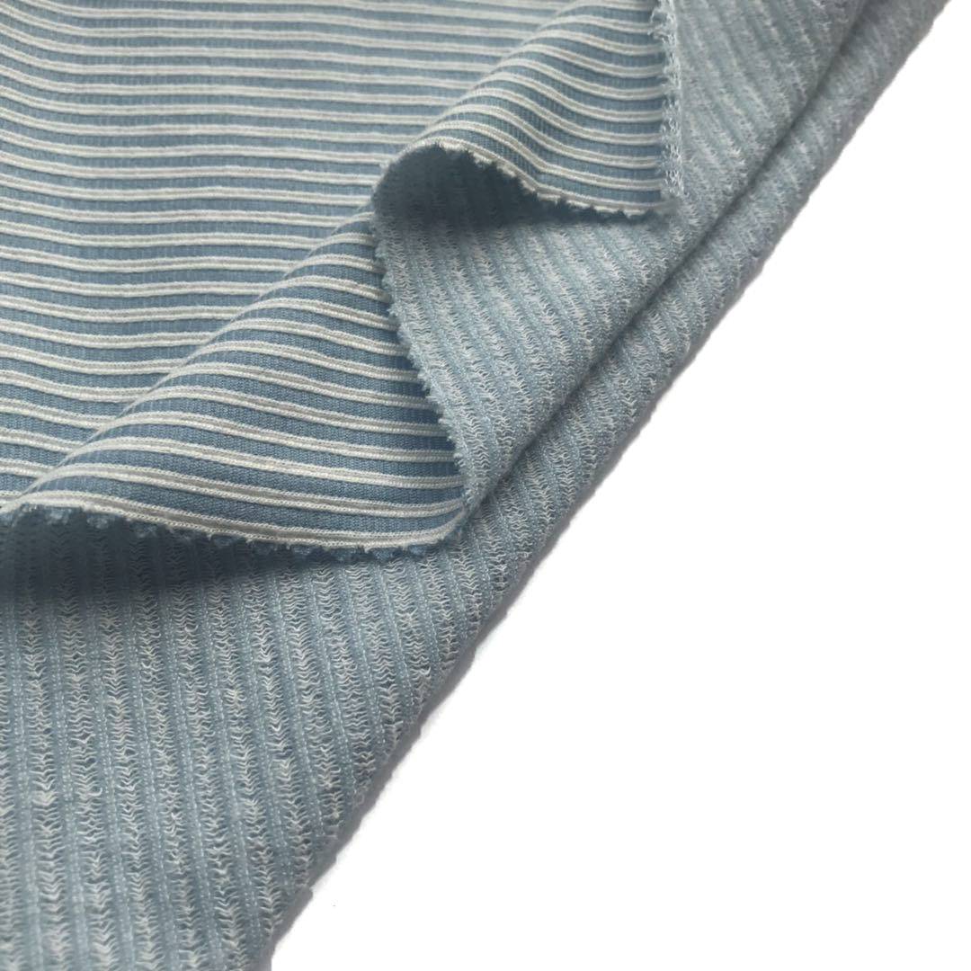 Partihandel Rayon Polyester Stripe Smocked Tyg för Garment Gardin