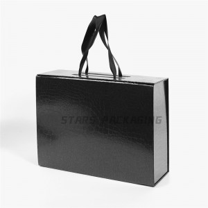 Luxury Black Magnetic Foldable Gift Boxes With Ribbon Carrier