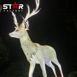 Lanterna modello vivido animale cervo per il festival delle lanterne cinesi