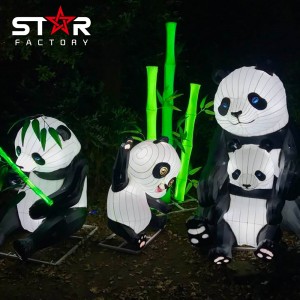 Festival de farois lixeiros de tecido de seda animal panda chino ao aire libre